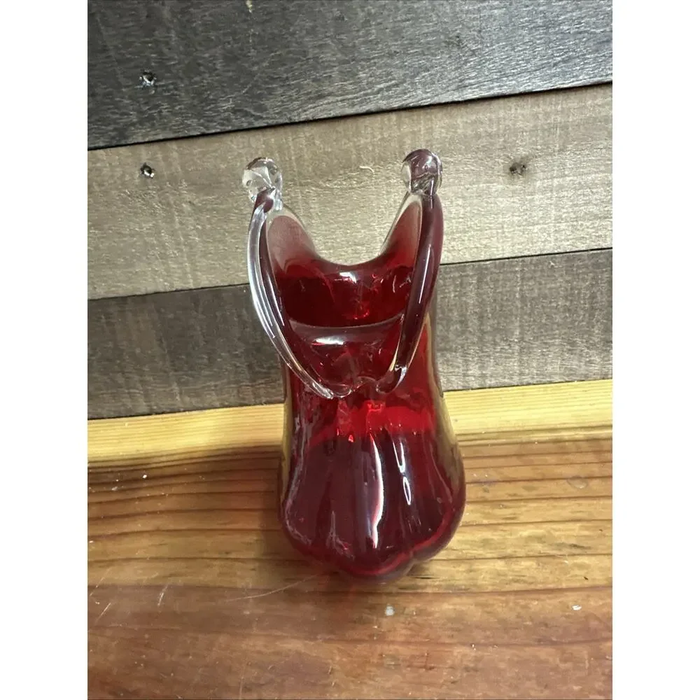 Art Glass Red Coin Purse Vase 7”